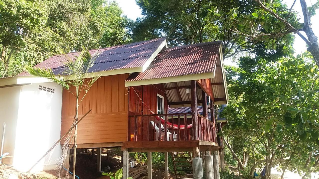 Kohjum Seafront Resort Koh Jum Εξωτερικό φωτογραφία