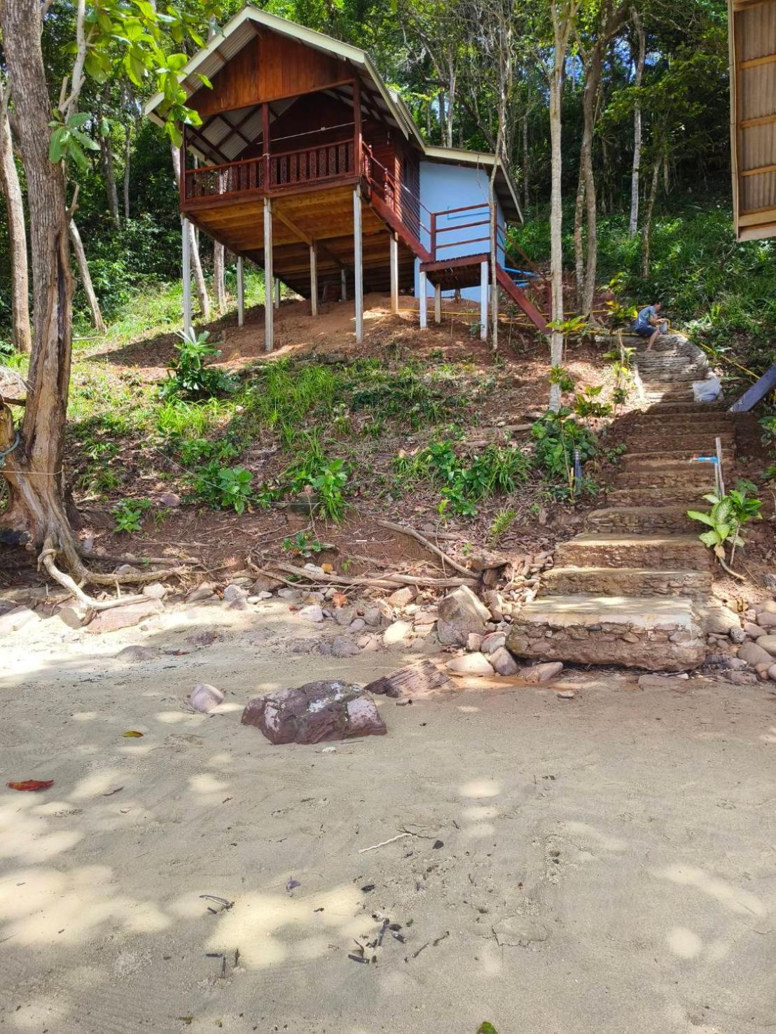 Kohjum Seafront Resort Koh Jum Εξωτερικό φωτογραφία