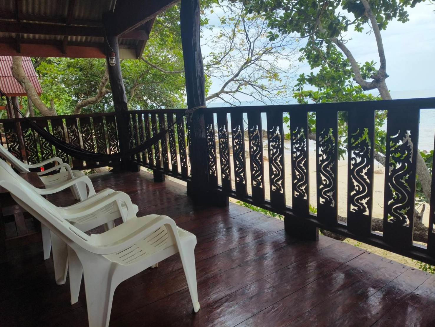 Kohjum Seafront Resort Koh Jum Εξωτερικό φωτογραφία